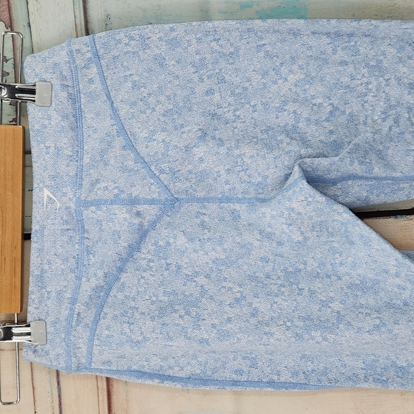 Gymshark Fleur Textured Leggings - Picture 5 of 5